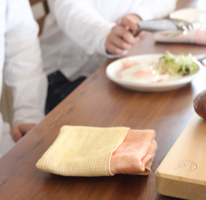 ガーゼ　てぬぐい　３重織り　てぬぐい　ふわっフル　手ぬぐい　タオル　ガーゼ生地　ガーゼケット　国産　日本製　イチオリガーゼ　多重織